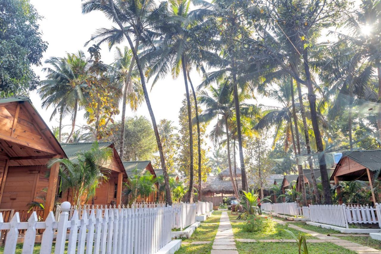 Kings Villa Resort Bãi biển Bãi biển Palolem Ngoại thất bức ảnh
