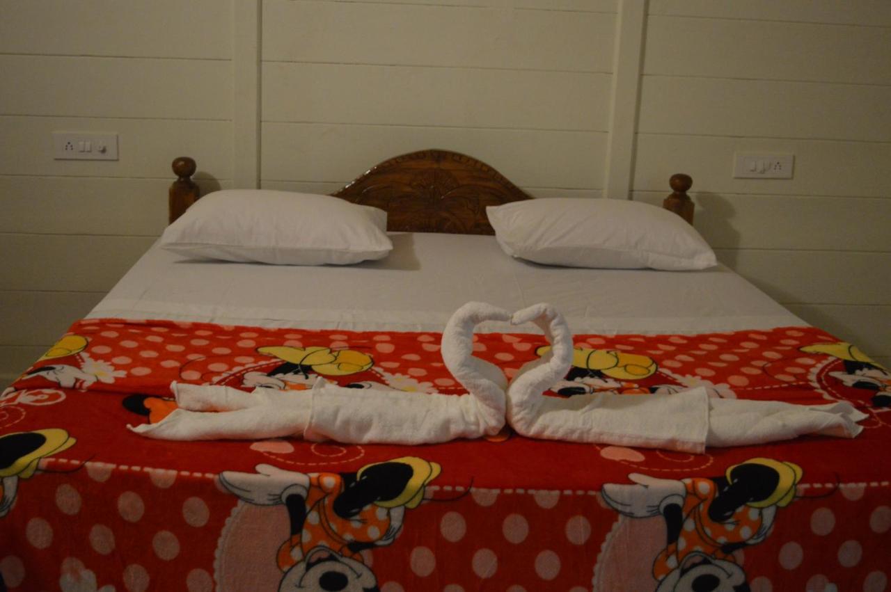 Kings Villa Resort Bãi biển Bãi biển Palolem Ngoại thất bức ảnh