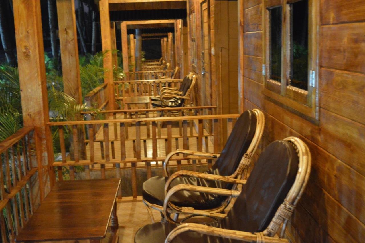 Kings Villa Resort Bãi biển Bãi biển Palolem Ngoại thất bức ảnh