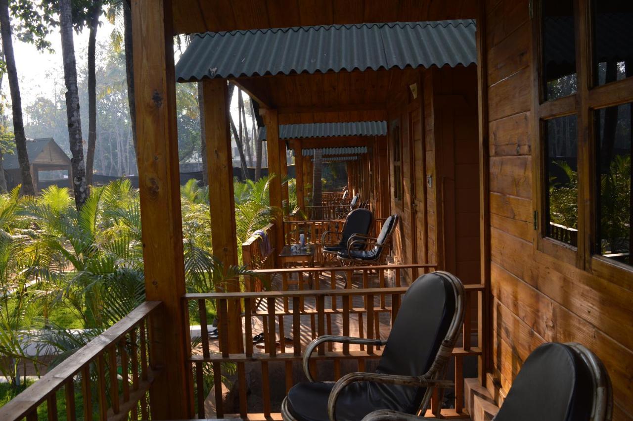 Kings Villa Resort Bãi biển Bãi biển Palolem Ngoại thất bức ảnh