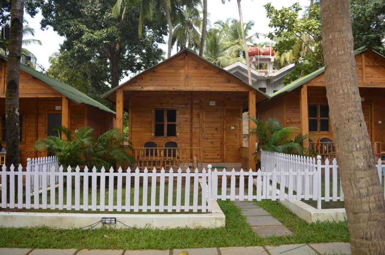 Kings Villa Resort Bãi biển Bãi biển Palolem Ngoại thất bức ảnh