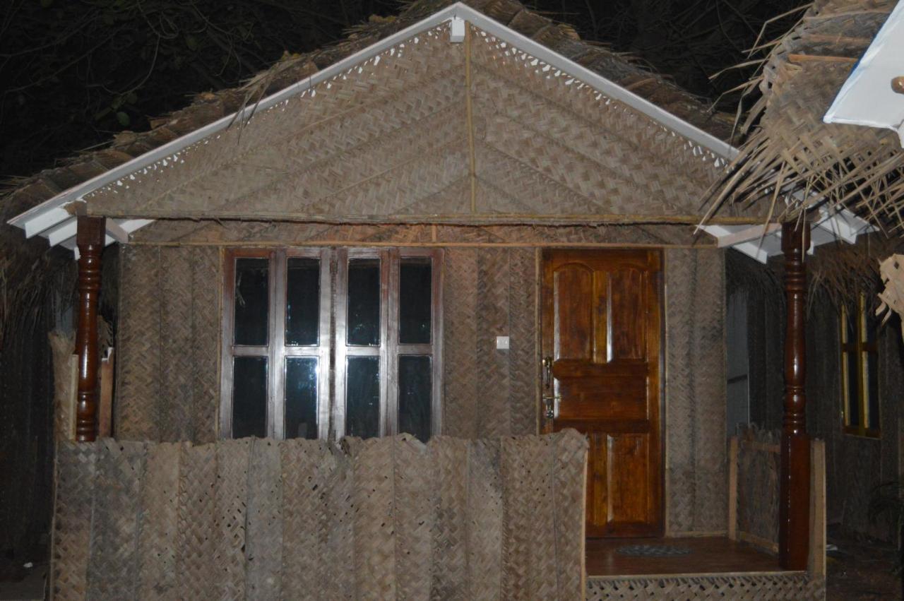 Kings Villa Resort Bãi biển Bãi biển Palolem Ngoại thất bức ảnh